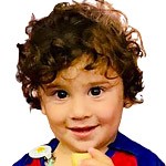  和他爸像吗？梅西三儿子西罗连做三个假动作后低射破门 新闻