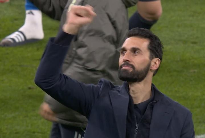  阿韦洛亚执教皇马欧冠淘汰赛开局强势，创下历史性全胜纪录。 体育新闻