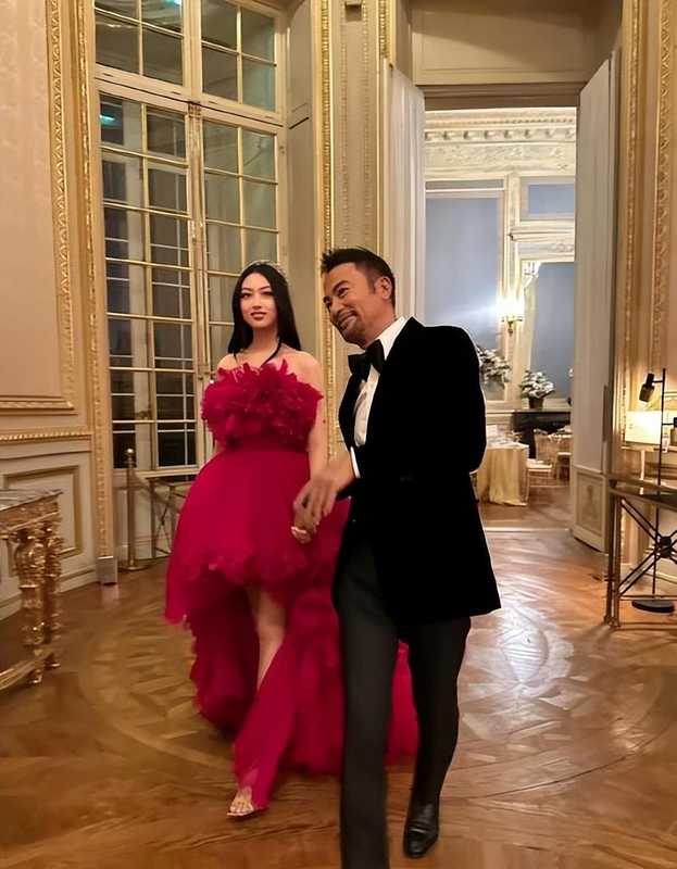  焦虑消解：星二代如何通过自律构建高阶人生 情感心理