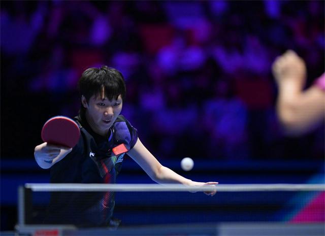  【技术解析】王曼昱晋级之路：削球消耗战中的体能困局与战术应对 体育新闻 【技术解析】王曼昱晋级之路：削球消耗战中的体能困局与战术应对 体育新闻