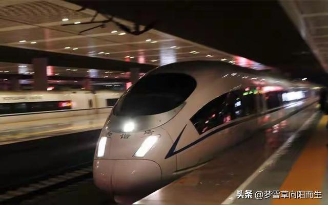 从300公里时速看中国高铁：一位技术观察者的深度体验手记 新闻